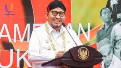 POTRET. Bupati Sumenep, Achmad Fauzi Wongsojudo, saat memberikan sambutan di sebuah acara beberapa waktu lalu. (Dok. Istimewa/Rangkuman.net) 
