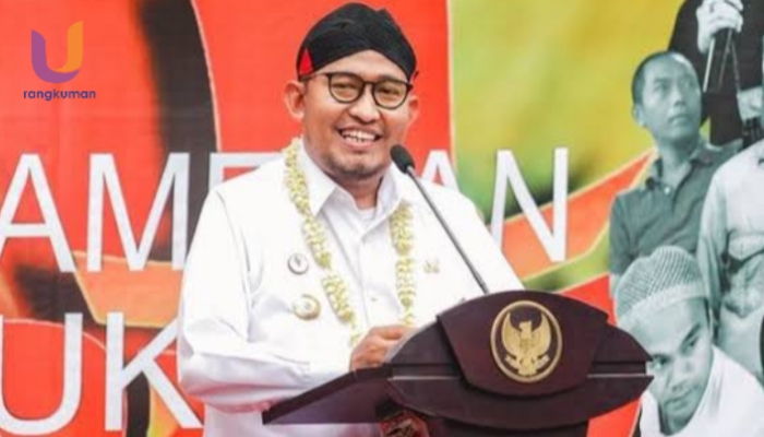 POTRET. Bupati Sumenep, Achmad Fauzi Wongsojudo, saat memberikan sambutan di sebuah acara beberapa waktu lalu. (Dok. Istimewa/Rangkuman.net)