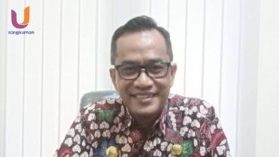 POTRET. Kepala BRIDA Sumenep, Benny Irawan, Saat diwawancarai oleh awak media (Dok. Istimewa/Rangkuman.net