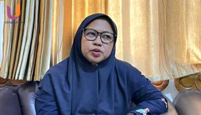 POTRET. Kepala Dinas Kesehatan, Pemberdayaan, Pengendalian Penduduk dan Keluarga Berencana (Dinkes P2KB) Sumenep, Ellya Fardasah (Dok. Istimewa/Rangkuman.net) 