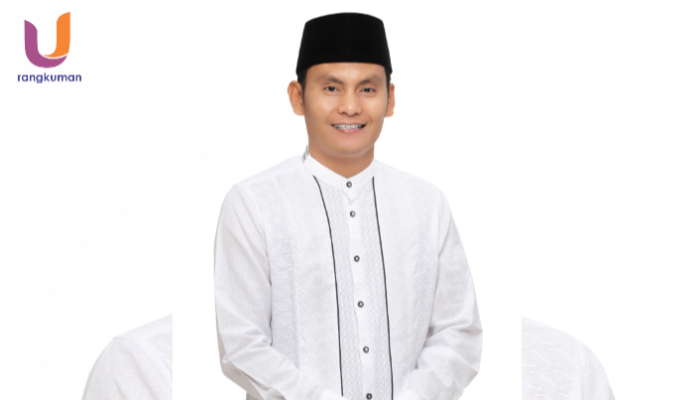 POTRET. Ketua Dewan Pimpinan Daerah (DPD) Partai NasDem Kabupaten Sumenep, Akis Jasuli, (Dok. Istimewa/Rangkuman.net)