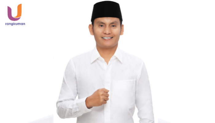 POTRET. Ketua DPD Partai NasDem Kabupaten Sumenep, Akis Jasuli. (Dok. Istimewa/Rangkuman.net) 
