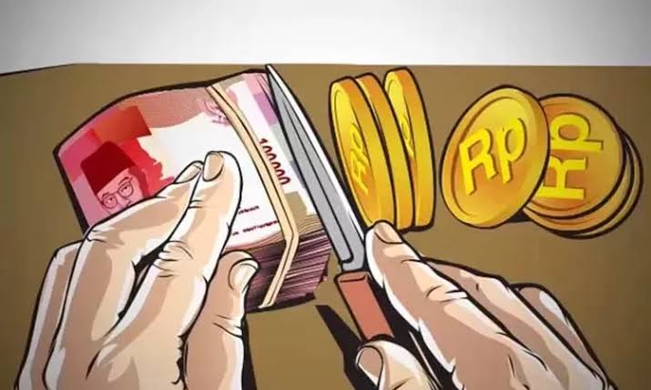 POTRET. Ilustrasi Ancaman dan Pemotongan Bantuan di Desa Galis. (Rangkuman.net) 