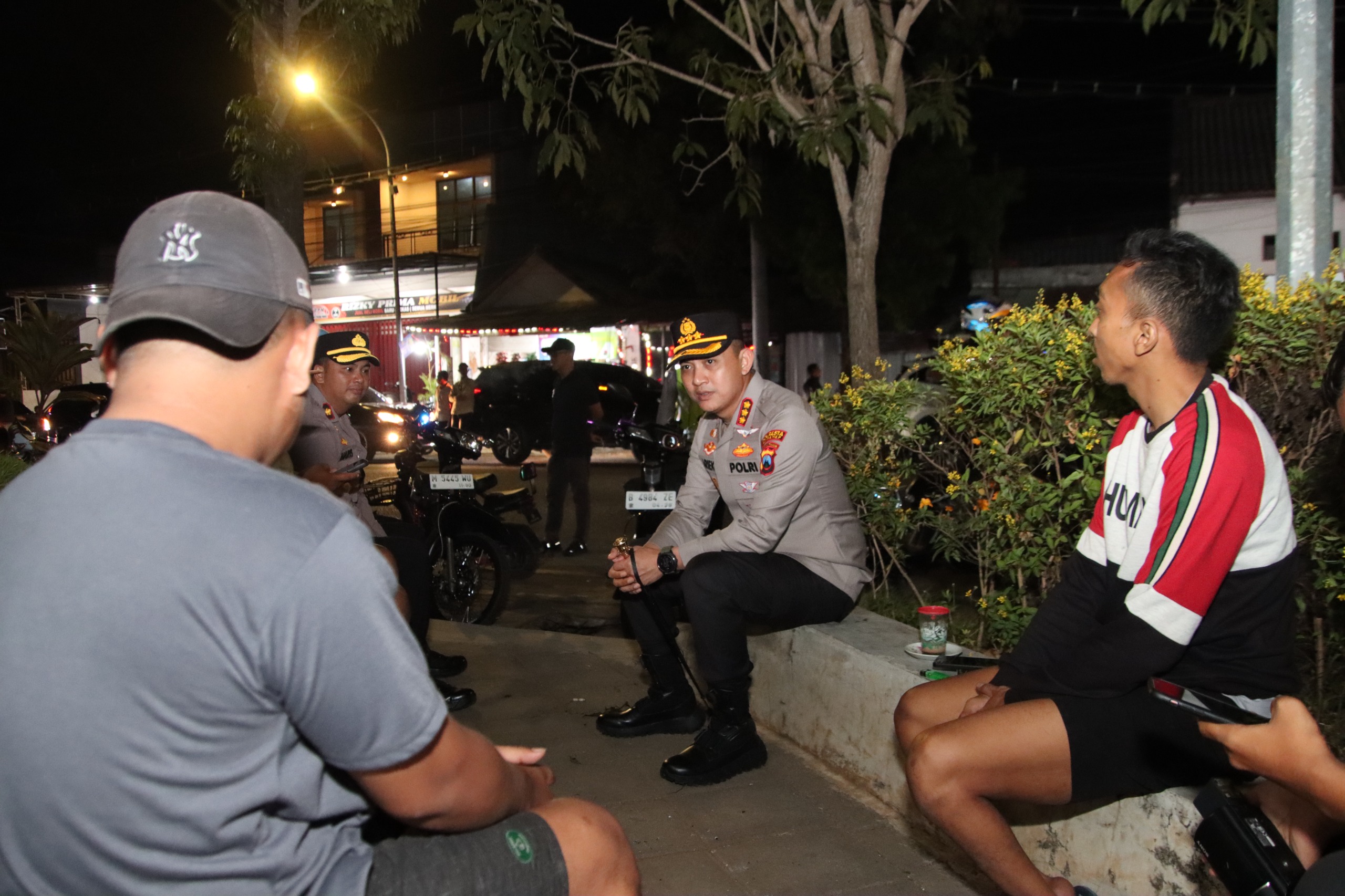 Solusi Aduan Cepat: Warga Sumenep Kini Bisa Lapor Langsung ke Kapolresta Lewat WhatsApp